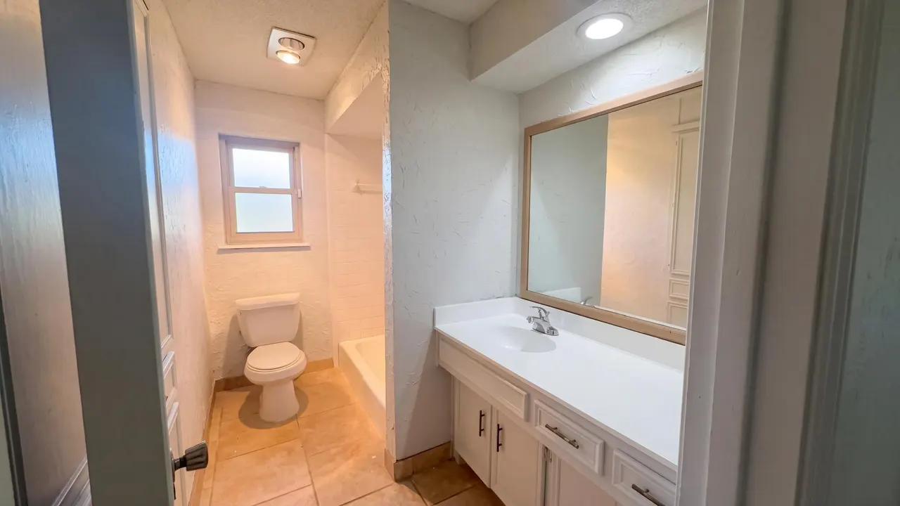 Photo 10 — 3707 110th Street, Lubbock, TX 79423