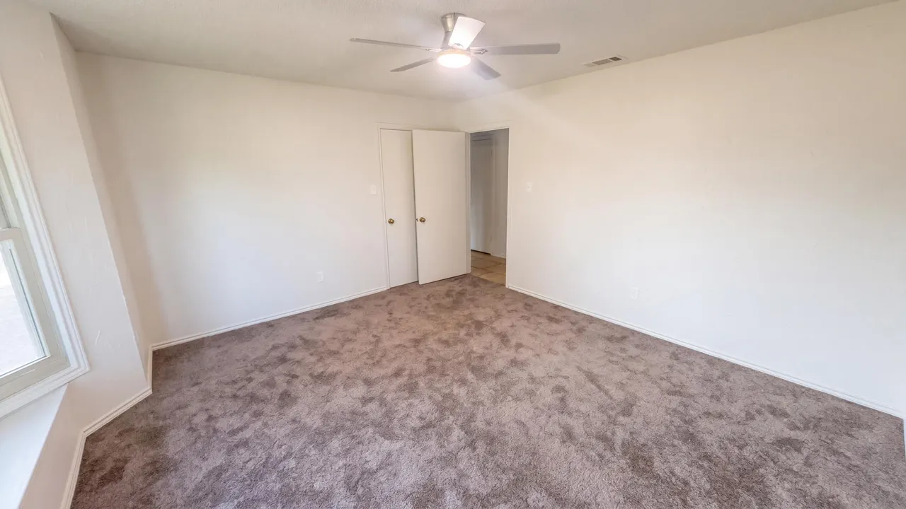 Photo 13 — 3707 110th Street, Lubbock, TX 79423
