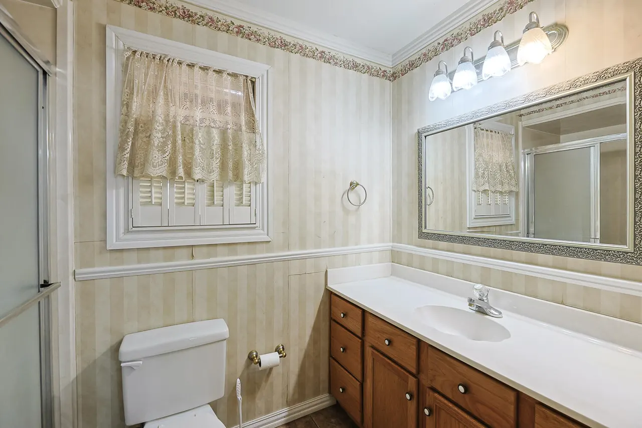 Photo 25 — 5330 31st Street, Lubbock, TX 79407