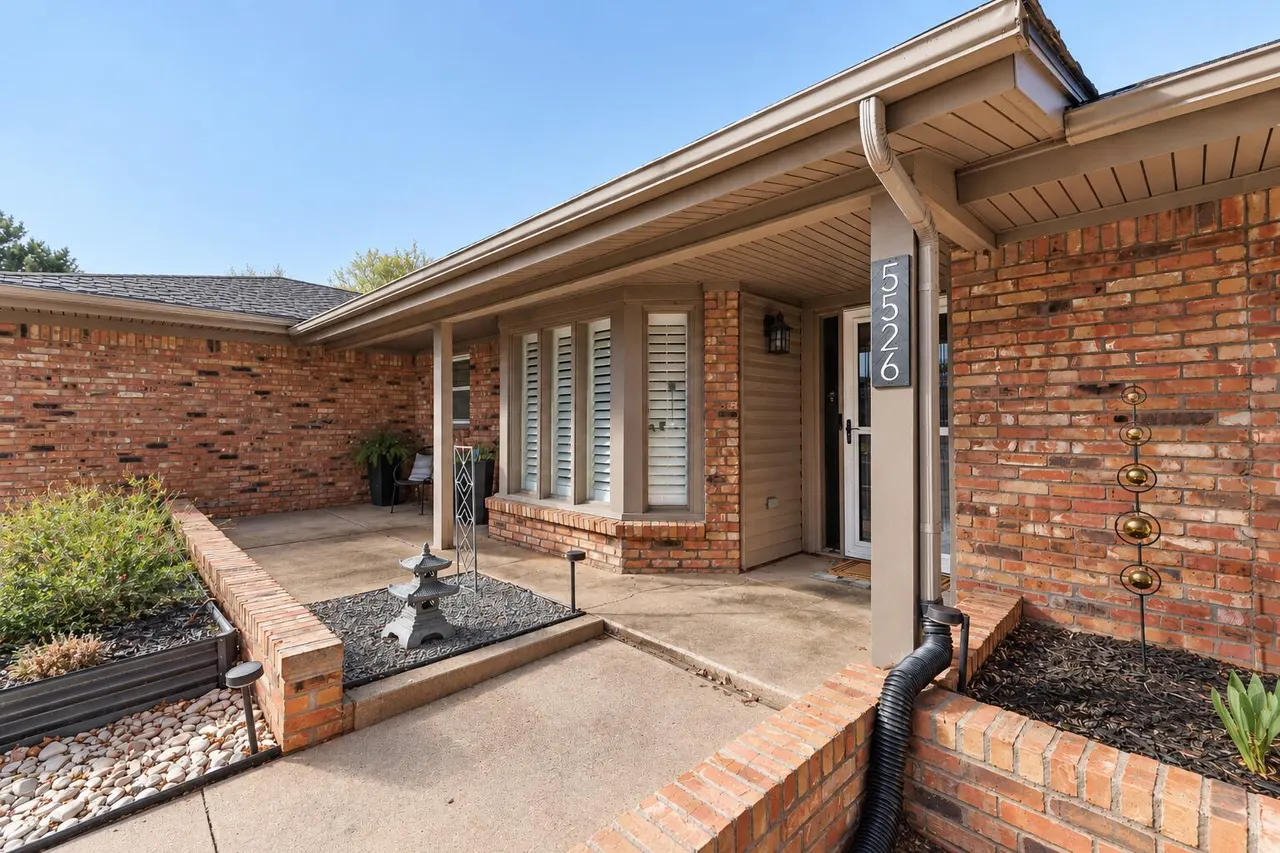 Photo 3 — 5526 75th Street, Lubbock, TX 79424