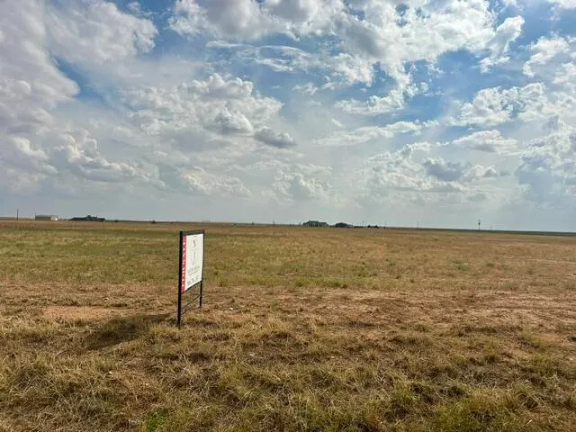 Photo 2 — 950 FM 1317, Tahoka, TX 79373