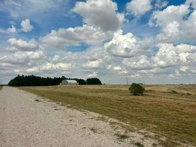 Photo 10 — 950 FM 1317, Tahoka, TX 79373