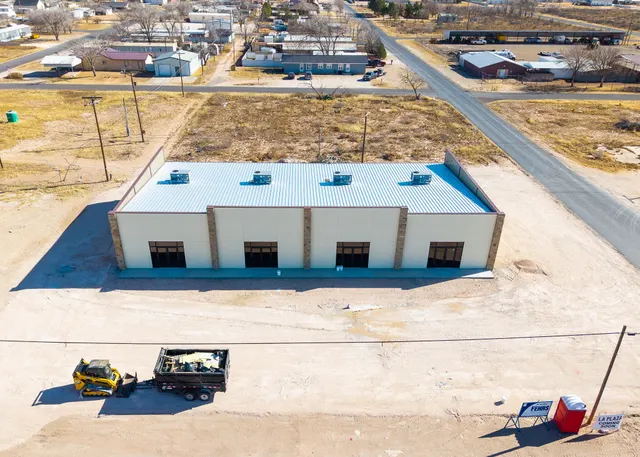 Front exterior — 1105 S Main Street, Seminole, TX 79360