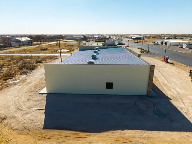 Photo 5 — 1105 S Main Street, Seminole, TX 79360