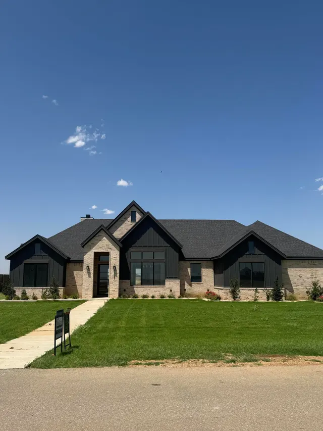 Front exterior — 1087 Deuce of Hearts, Tahoka, TX 79373