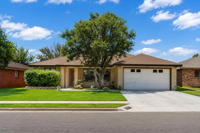 Front exterior — 5511 94th Street, Lubbock, TX 79424