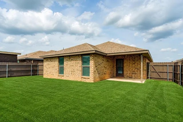 Photo 8 — 13816 Vernon Avenue, Lubbock, TX 79423