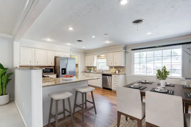 Photo 8 — 6202 Kenosha Drive, Lubbock, TX 79413
