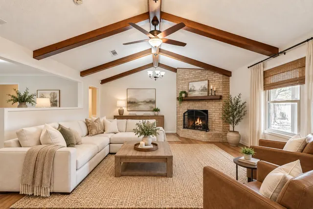 Photo 2 — 6822 Nashville Avenue, Lubbock, TX 79413