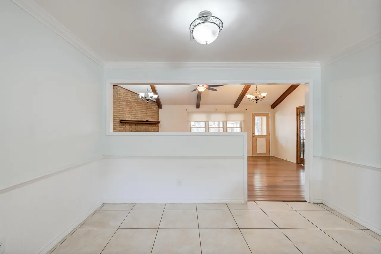 Photo 13 — 6822 Nashville Avenue, Lubbock, TX 79413