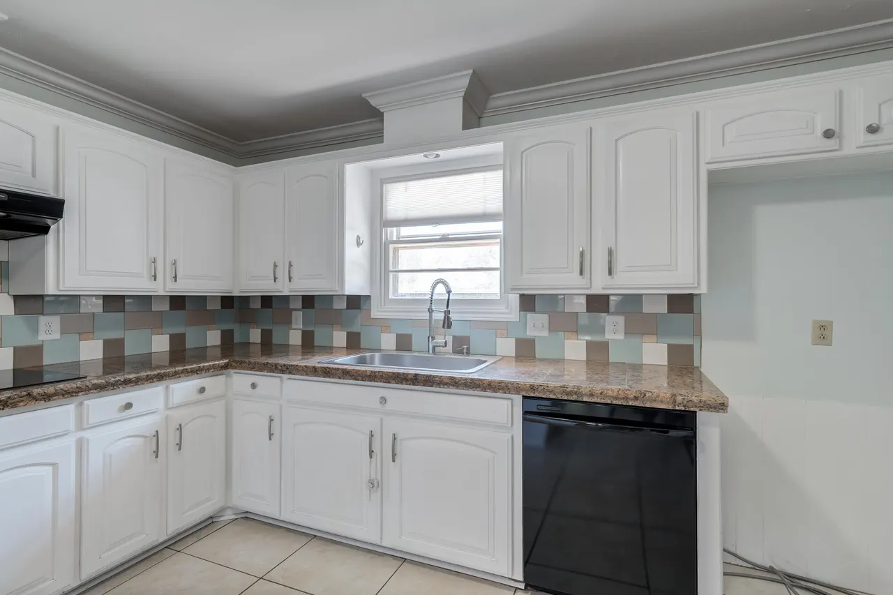Photo 21 — 6822 Nashville Avenue, Lubbock, TX 79413