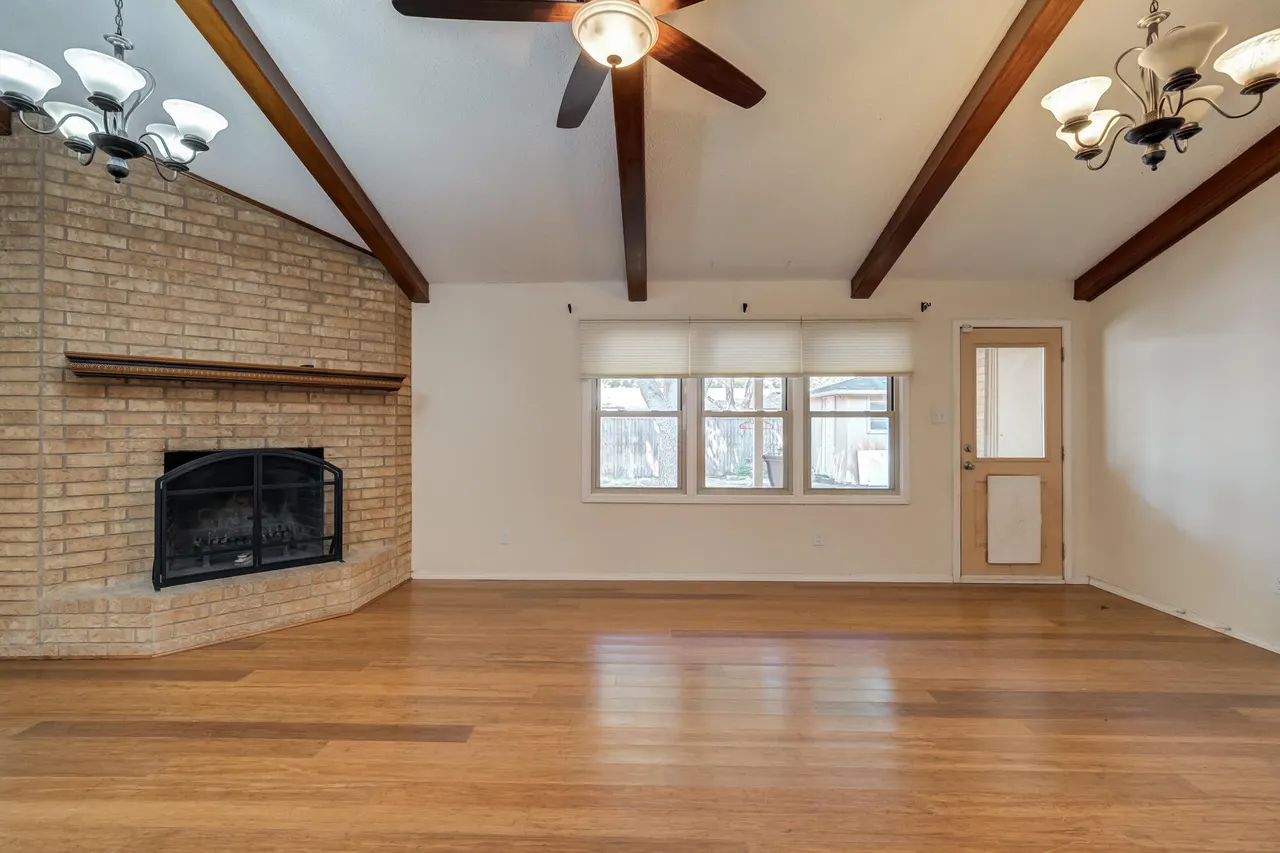 Photo 25 — 6822 Nashville Avenue, Lubbock, TX 79413