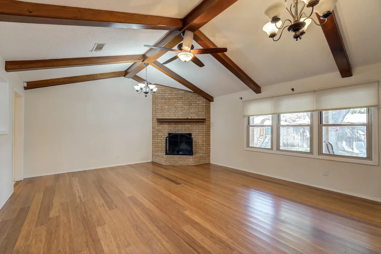 Photo 28 — 6822 Nashville Avenue, Lubbock, TX 79413