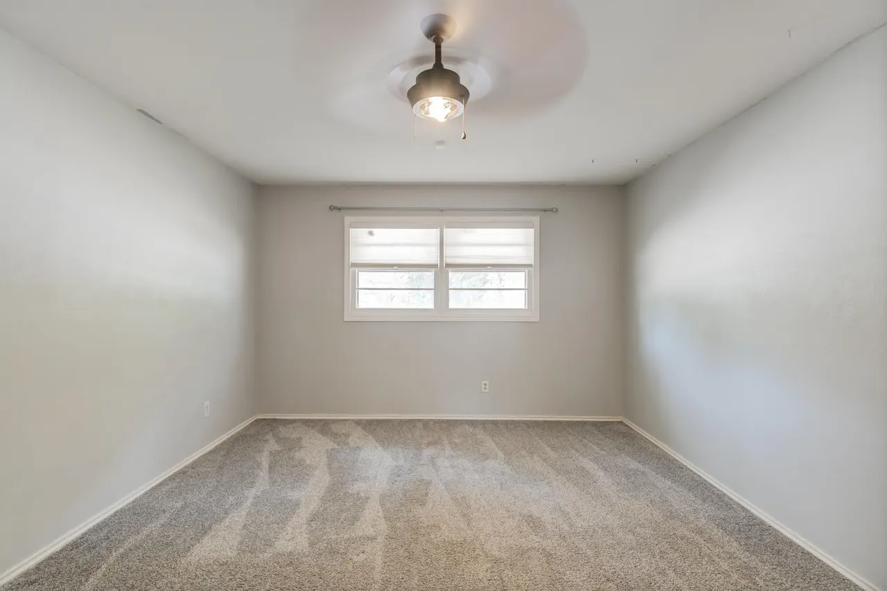 Photo 37 — 6822 Nashville Avenue, Lubbock, TX 79413