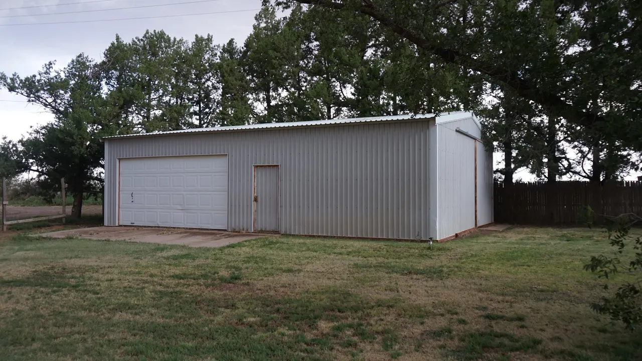 Photo 27 — 1703 US-70, Springlake, TX 79082