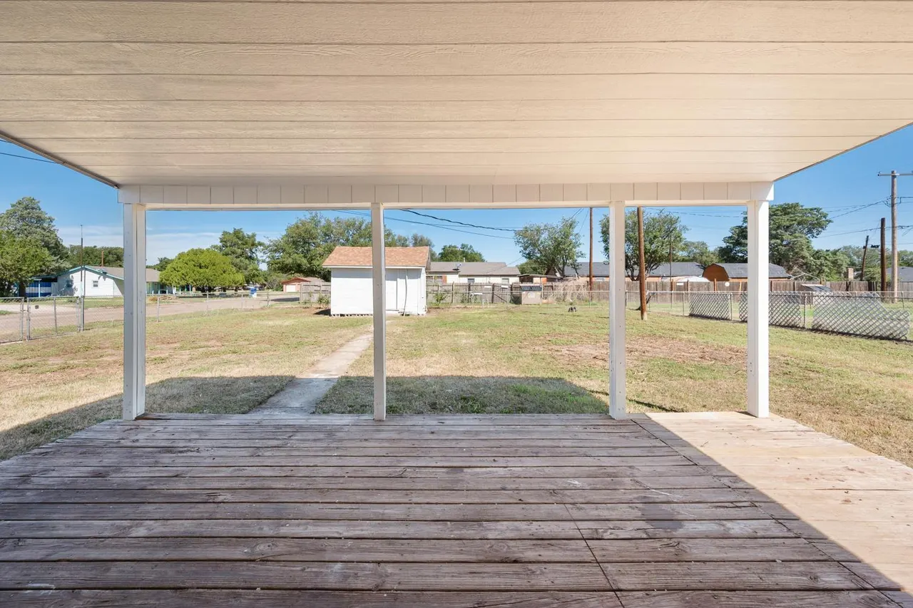 Photo 31 — 712 15th Street, Abernathy, TX 79311