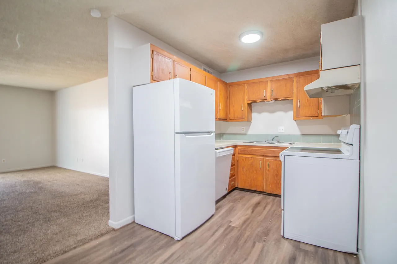 Front exterior — 2500 W 26th Street B2, Plainview, TX 79072