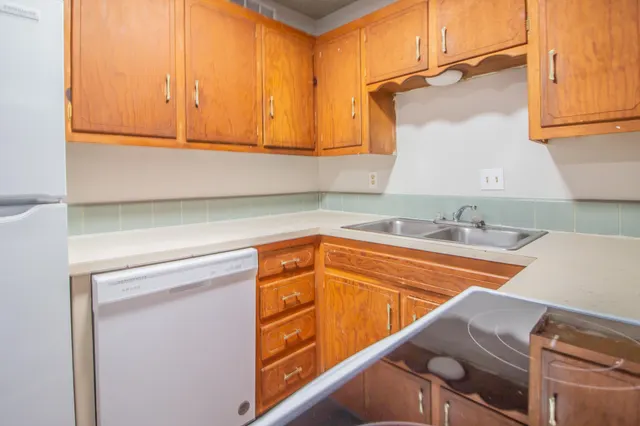 Photo 6 — 2500 W 26th Street B2, Plainview, TX 79072
