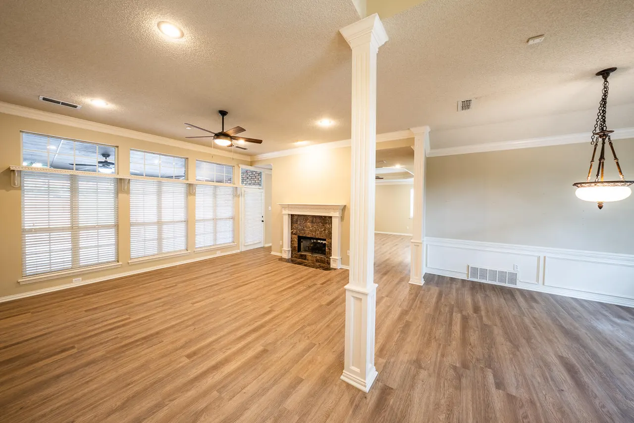 Photo 4 — 5908 86th Street, Lubbock, TX 79424