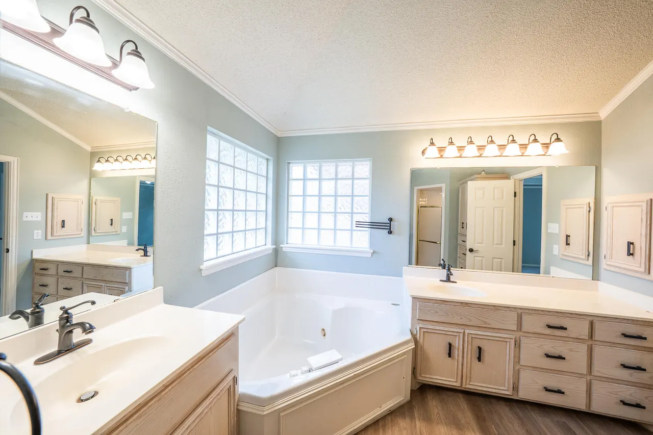 Photo 9 — 5908 86th Street, Lubbock, TX 79424