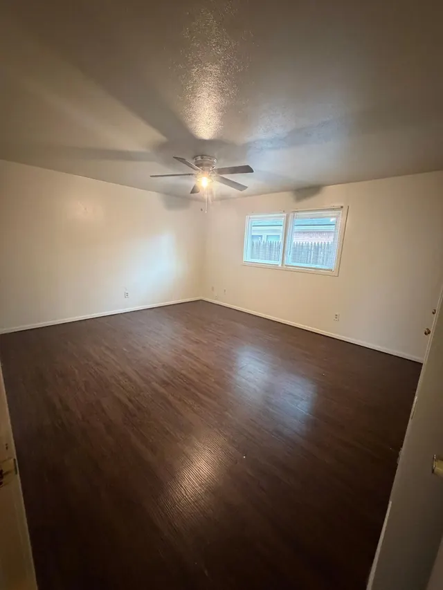 Photo 7 — 2412 33rd Street A, Lubbock, TX 79411