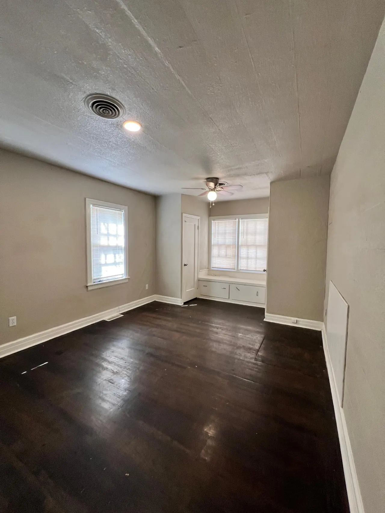 Photo 7 — 2009 22nd Street, Lubbock, TX 79411