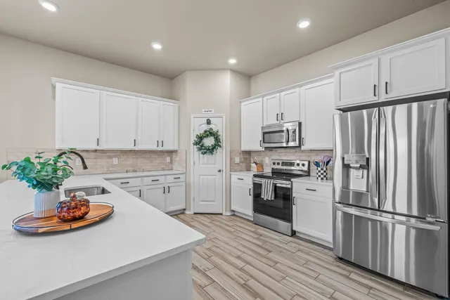 Photo 7 — 2121 134th Street, Lubbock, TX 79423