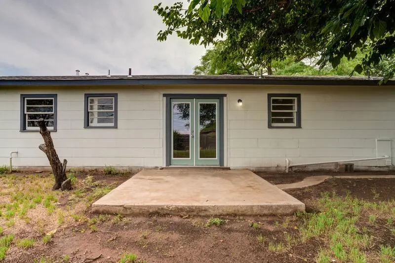Photo 14 — 1612 68th Street, Lubbock, TX 79412