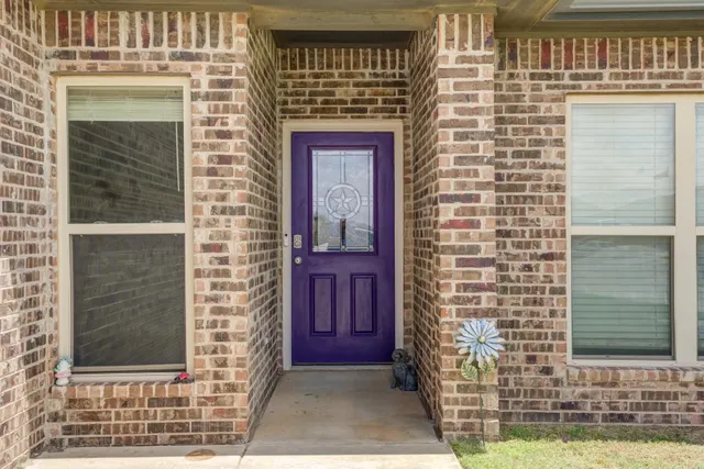 Photo 3 — 1204 N Essex Avenue, Lubbock, TX 79416