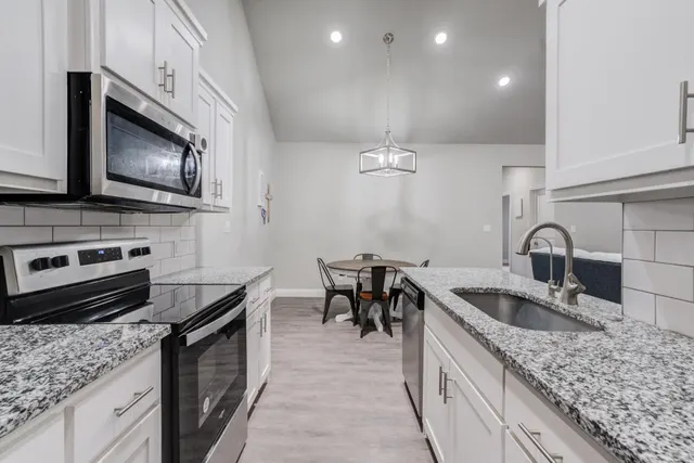Photo 4 — 1204 N Essex Avenue, Lubbock, TX 79416