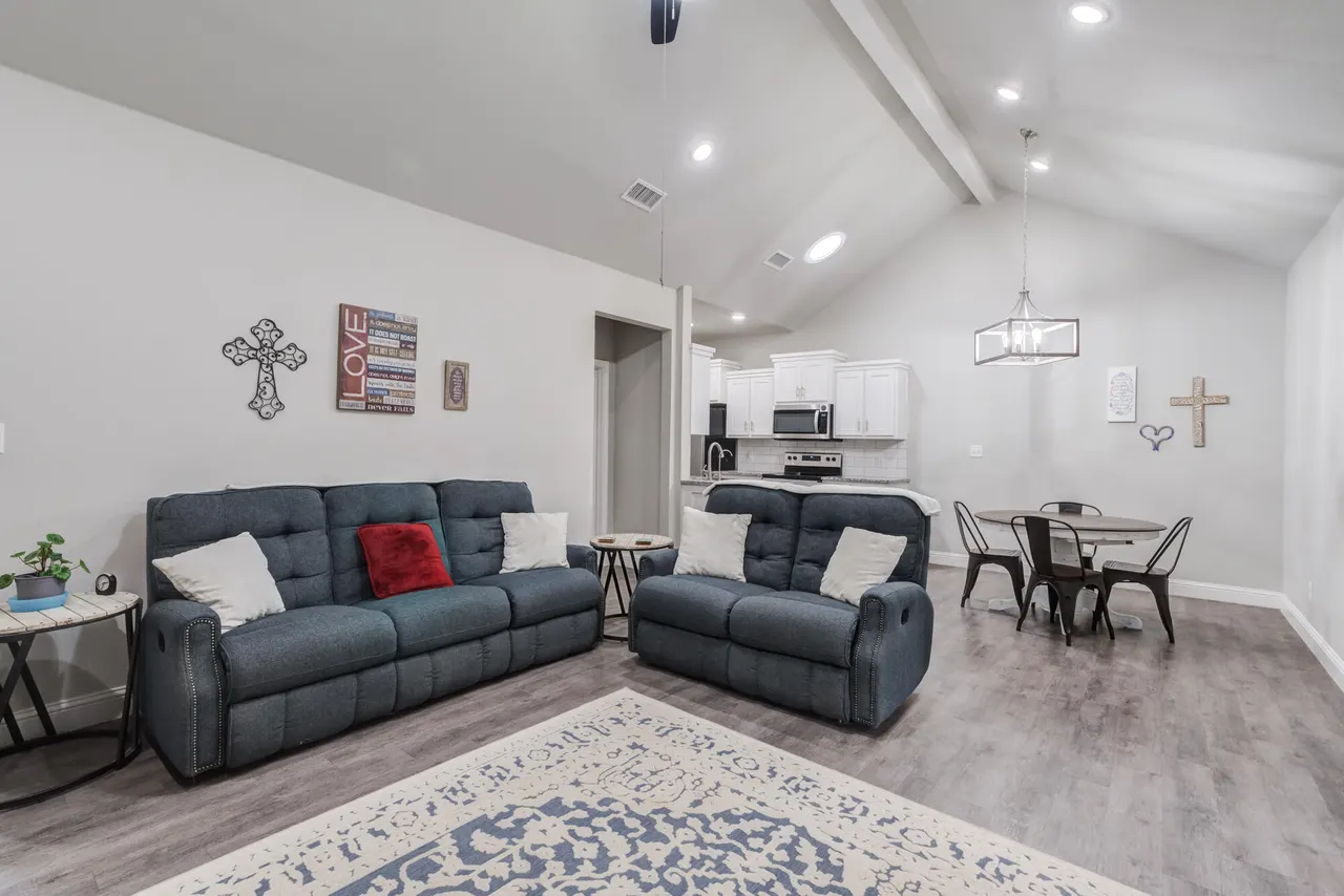 Photo 15 — 1204 N Essex Avenue, Lubbock, TX 79416