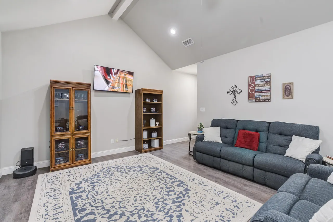 Photo 17 — 1204 N Essex Avenue, Lubbock, TX 79416