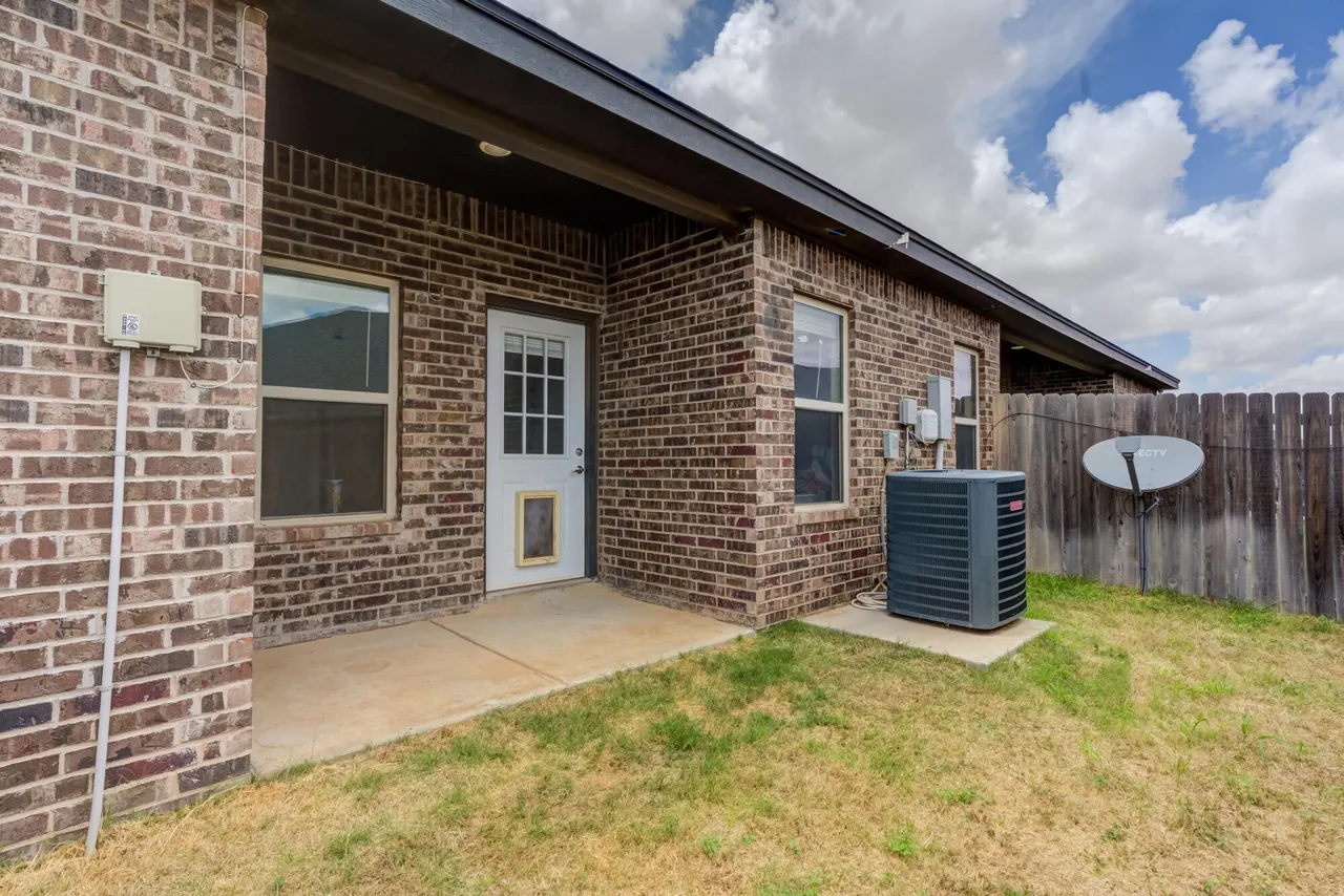 Photo 34 — 1204 N Essex Avenue, Lubbock, TX 79416