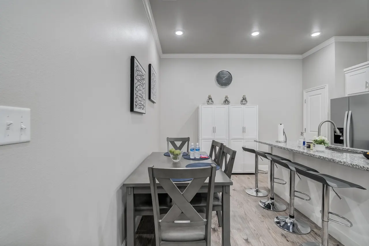 Photo 14 — 1206 N Essex Avenue, Lubbock, TX 79416