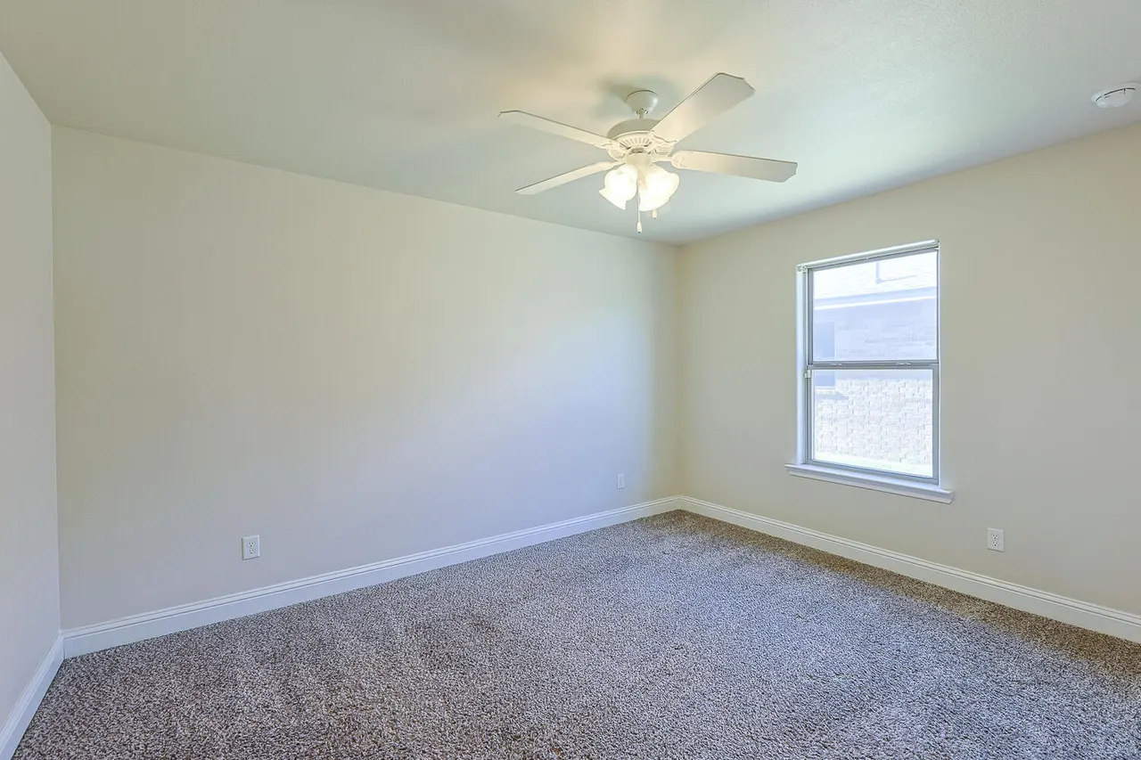 Photo 34 — 6933 37th Street, Lubbock, TX 79407