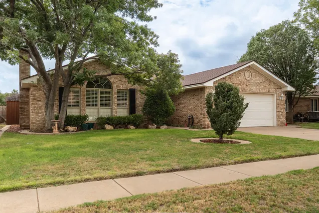 Photo 2 — 5709 95th Street, Lubbock, TX 79424