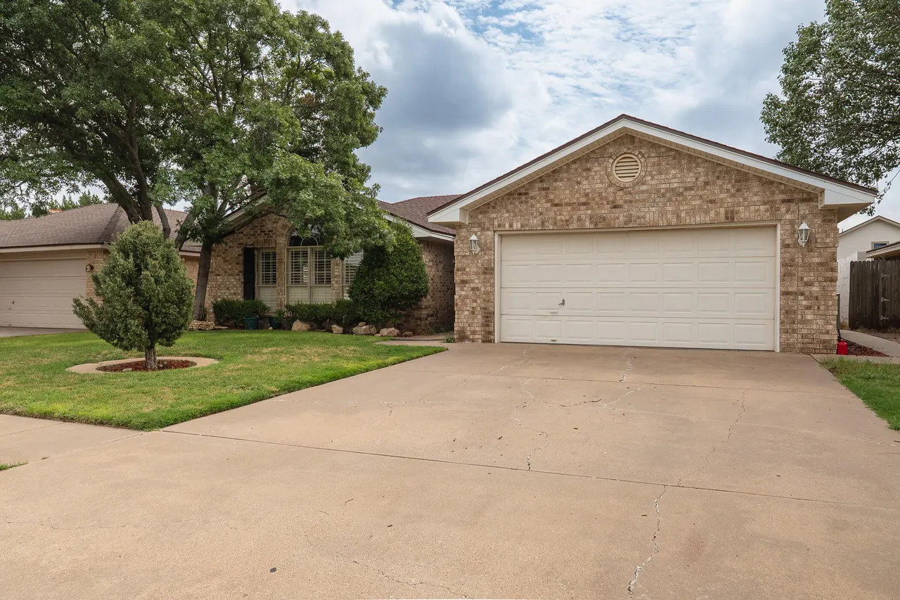 Photo 4 — 5709 95th Street, Lubbock, TX 79424