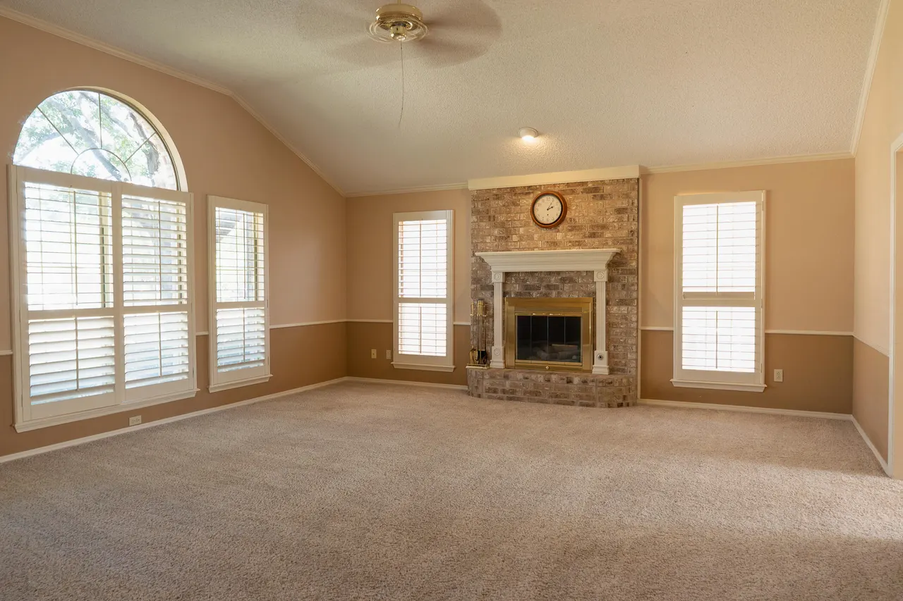 Photo 9 — 5709 95th Street, Lubbock, TX 79424