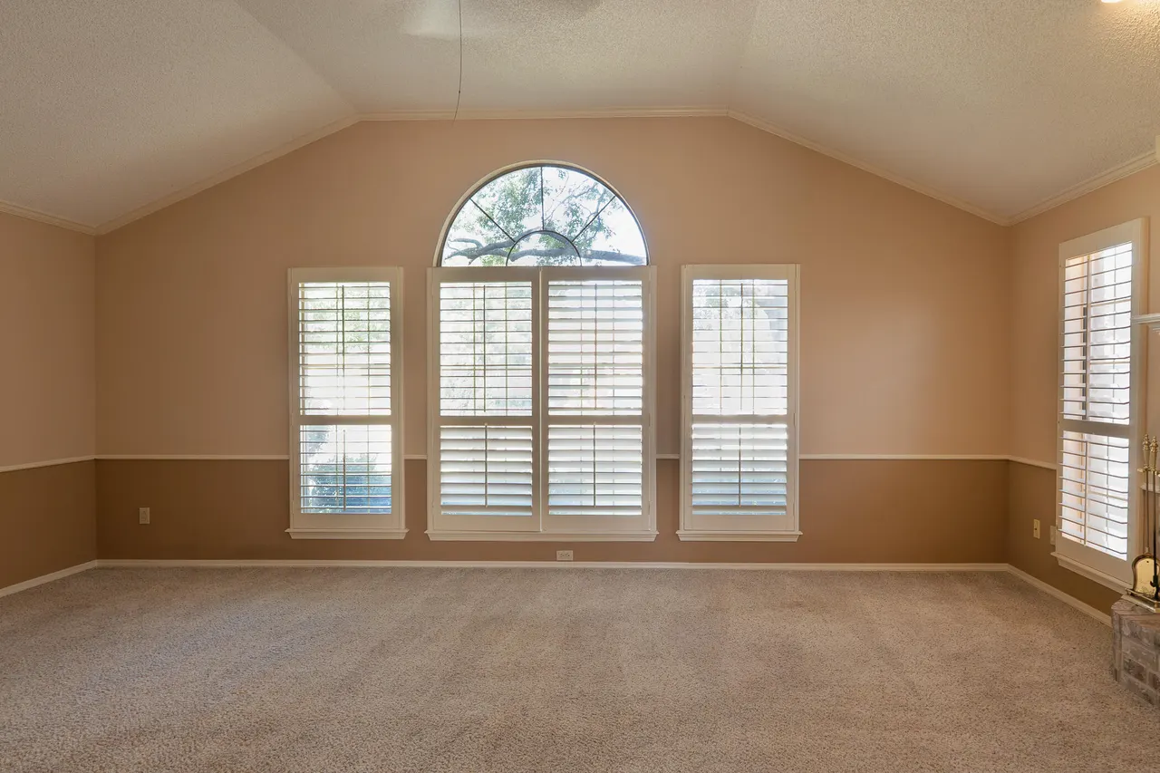 Photo 11 — 5709 95th Street, Lubbock, TX 79424