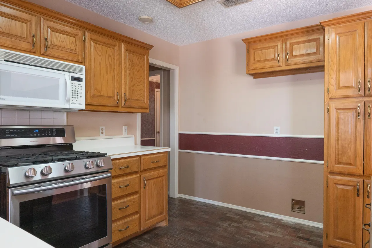 Photo 17 — 5709 95th Street, Lubbock, TX 79424