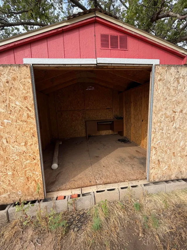 Photo 6 — 207 N Bowie Avenue, Tulia, TX 79088