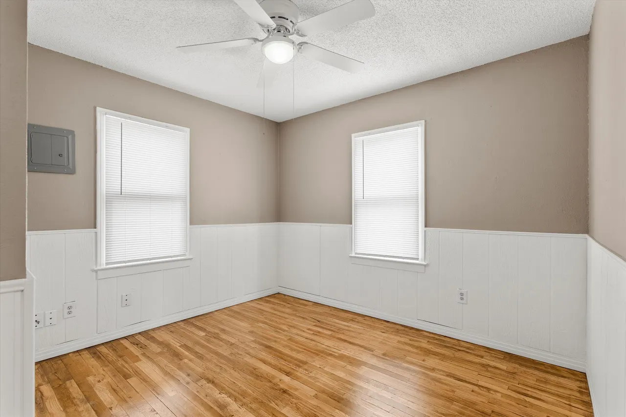 Photo 13 — 107 Hickory Street, Levelland, TX 79336