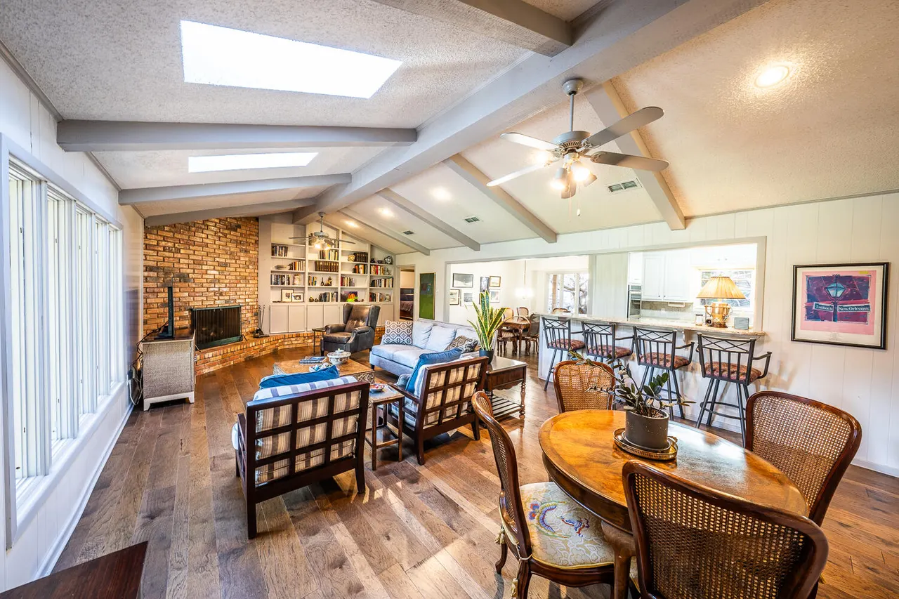 Photo 6 — 6603 Oxford Avenue, Lubbock, TX 79413