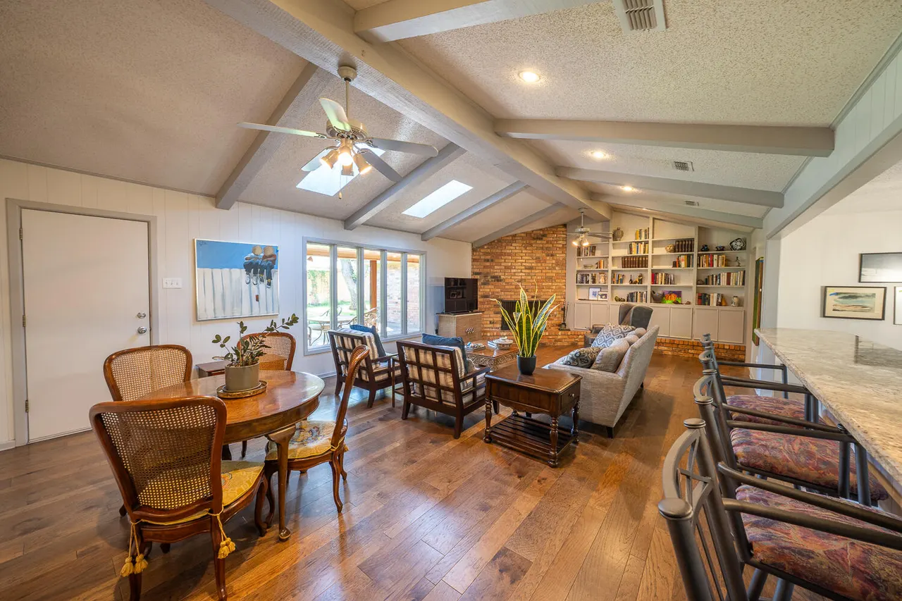 Photo 16 — 6603 Oxford Avenue, Lubbock, TX 79413
