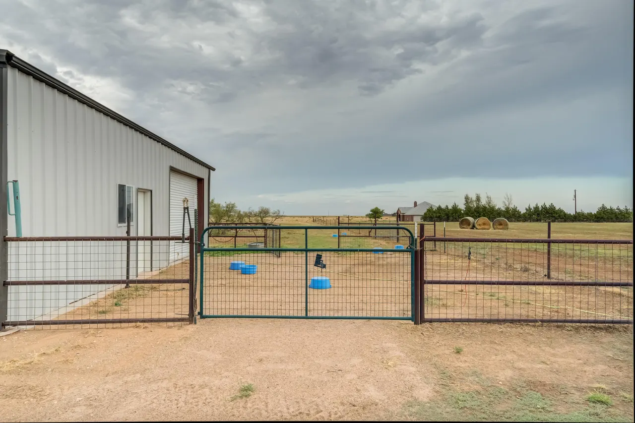 Photo 94 — 12117 E Farm To Market Road 40, Slaton, TX 79364