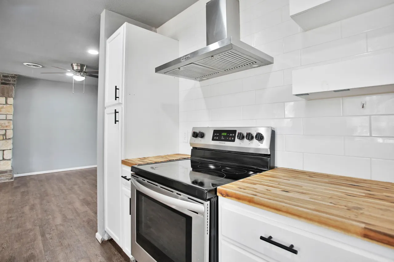 Photo 22 — 6611 Canton Avenue, Lubbock, TX 79413