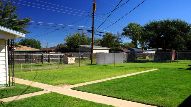 Photo 2 — 1221 W 14th Street, Littlefield, TX 79339