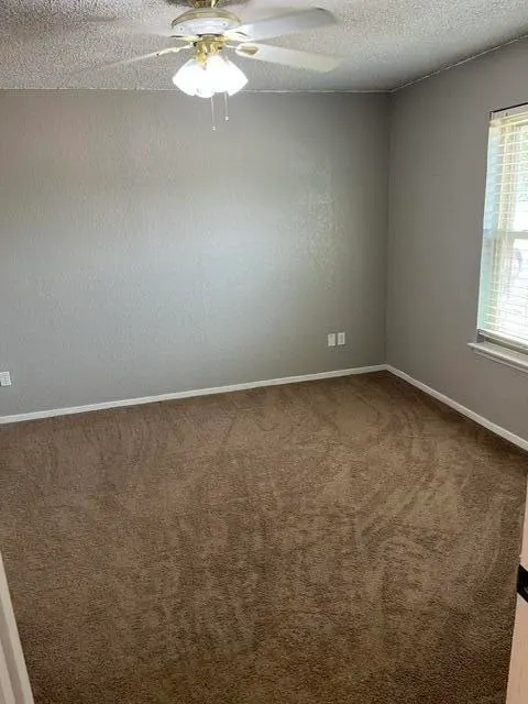 Photo 3 — 6316 29th Street, Lubbock, TX 79407