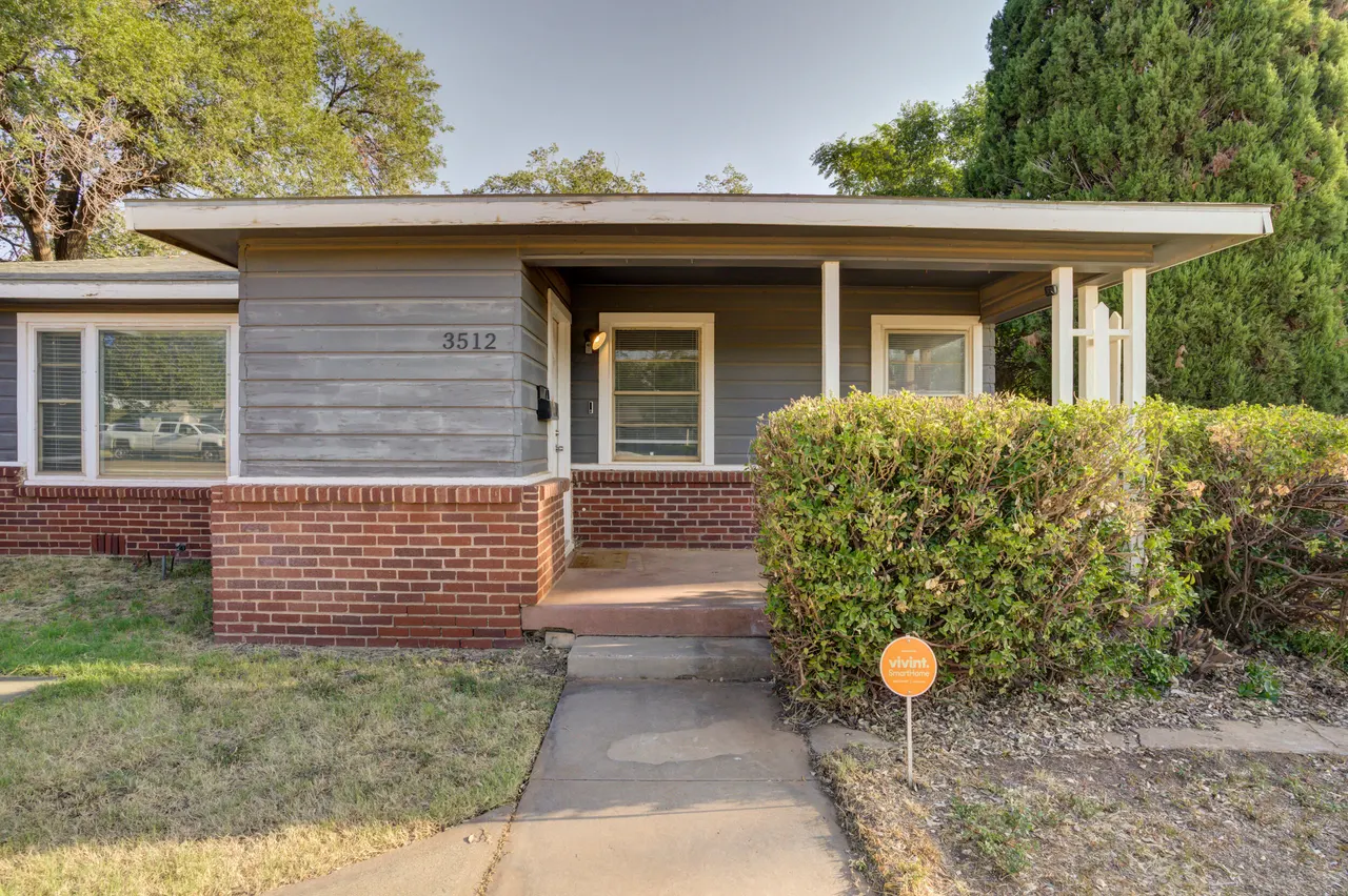 Photo 4 — 3512 26th Street, Lubbock, TX 79410