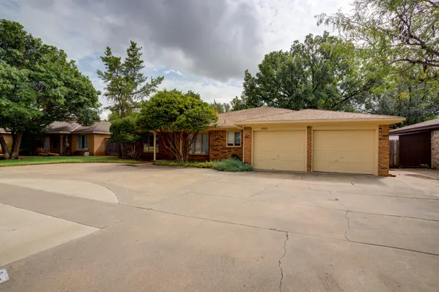 Photo 4 — 5703 62nd Street, Lubbock, TX 79424